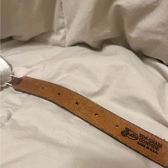 Justin Silver and Brown Concho Belt, cowgirl boho vintage like new - Picture 4 of 8